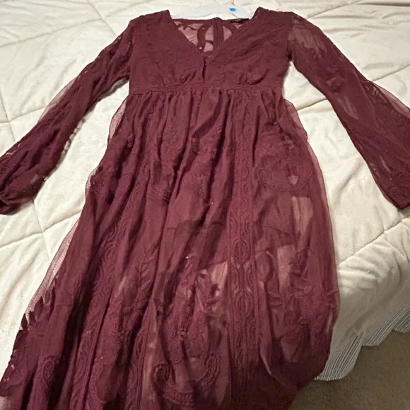 Wishlist Red Long Sleeve Bishop Gown - Picture 4 of 14